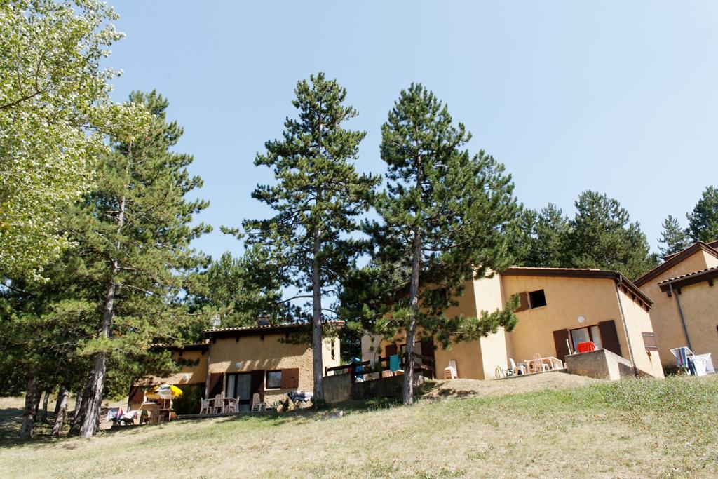 Vvf Drome Provence Otel Montbrun-les-Bains Dış mekan fotoğraf