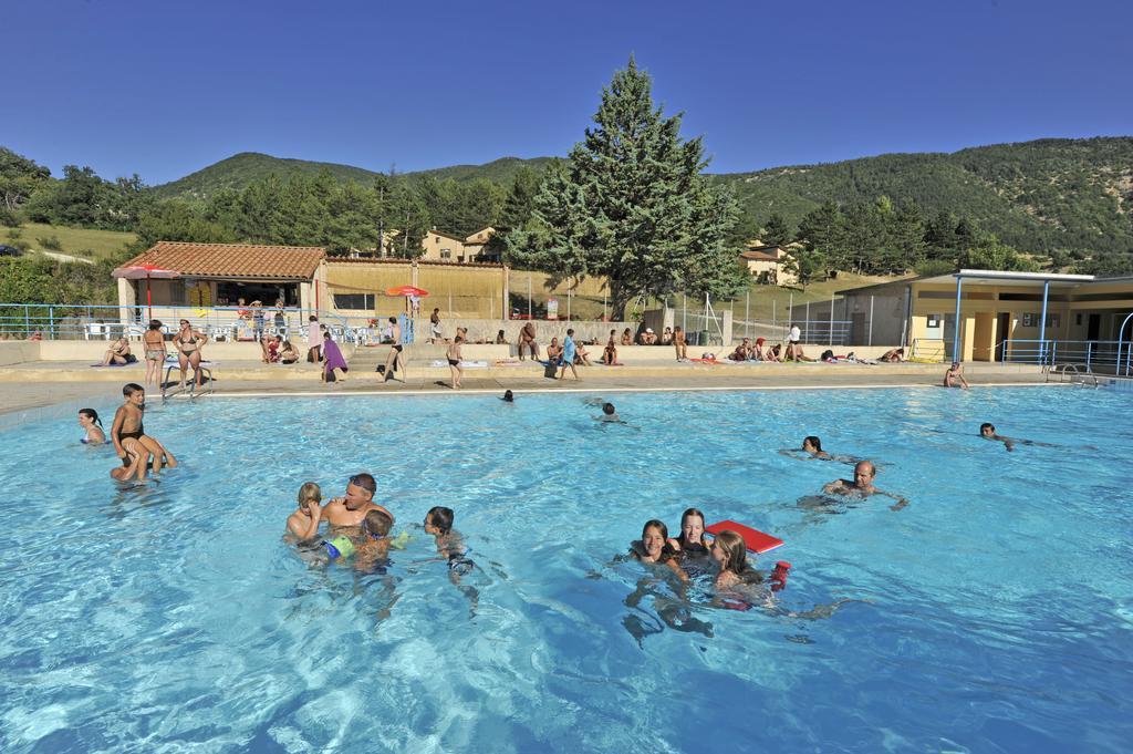 Vvf Drome Provence Otel Montbrun-les-Bains Dış mekan fotoğraf