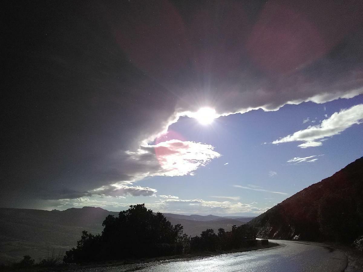 Vvf Drome Provence Otel Montbrun-les-Bains Dış mekan fotoğraf